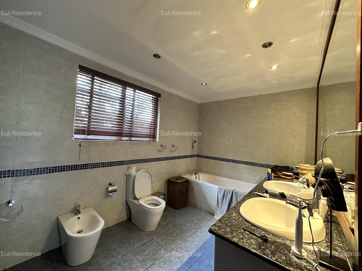 3 Bed House with En Suite at Tchui Rd - 7