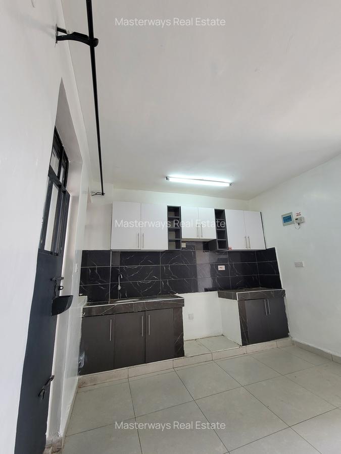 Serviced 1 Bed Apartment with Parking at 87 Stage - 9