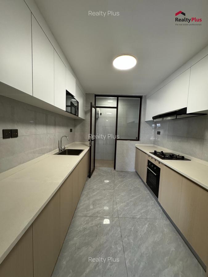 2 Bed Apartment with En Suite at Riverside Drive - 3