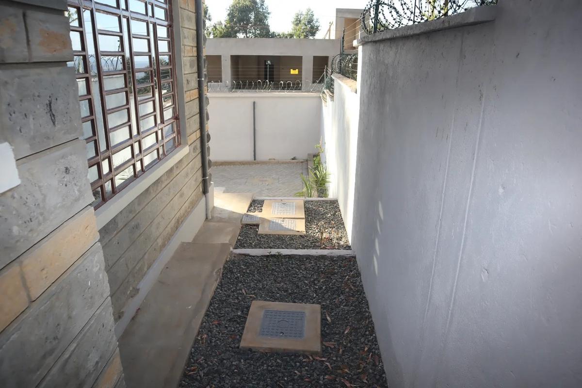 4 Bed House with En Suite in Ngong Road - 6