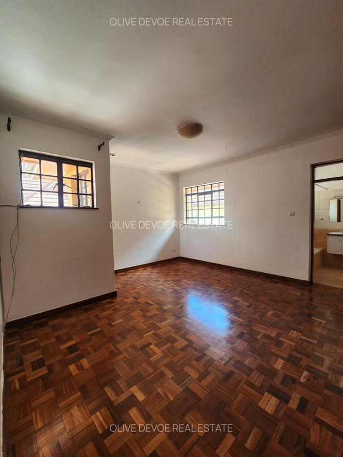 5 Bed Townhouse with En Suite in Kileleshwa - 14