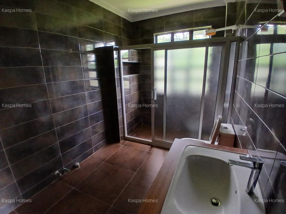 6 Bed House with En Suite in Karen - 11