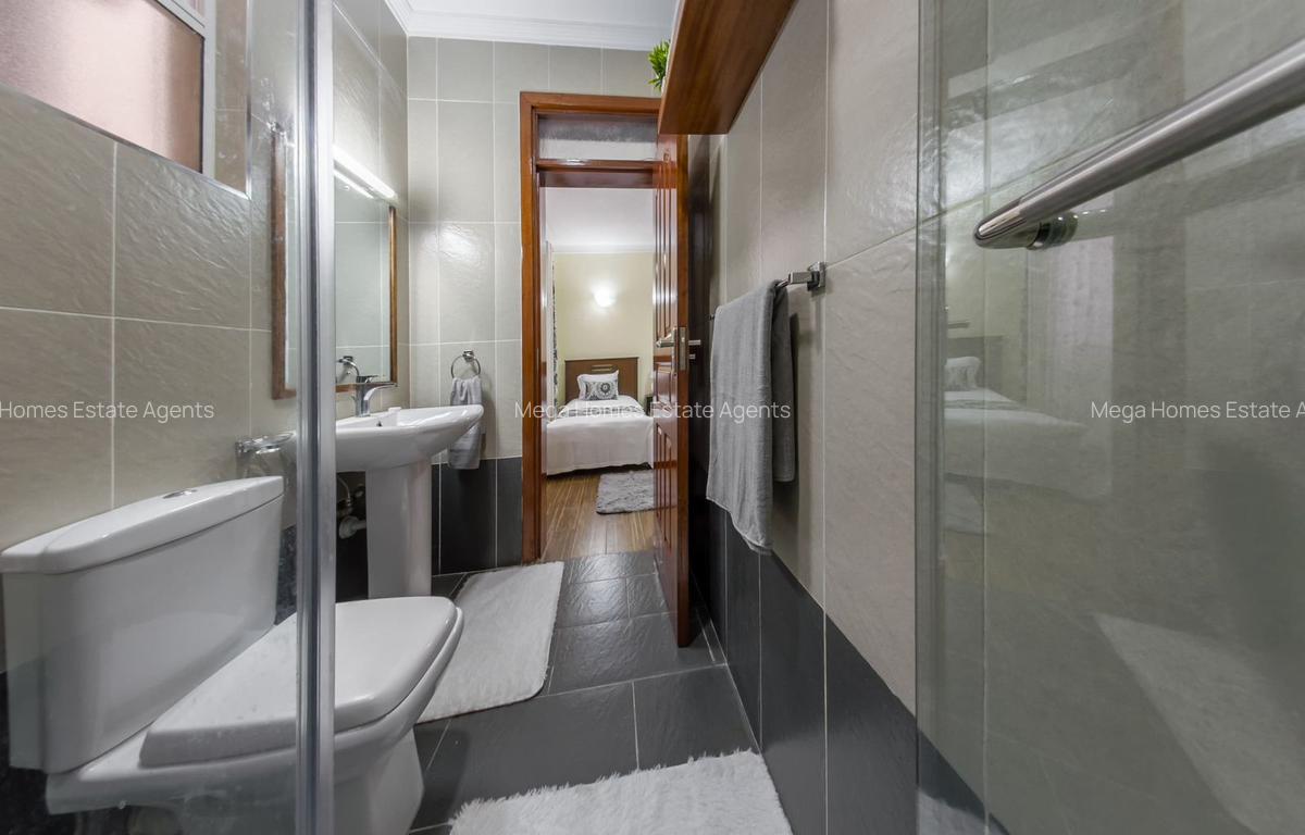 Serviced 3 Bed Apartment with En Suite in Riverside - 16