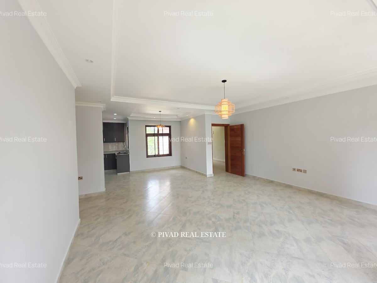 3 Bed Apartment with Garden at Thome Estate - 2