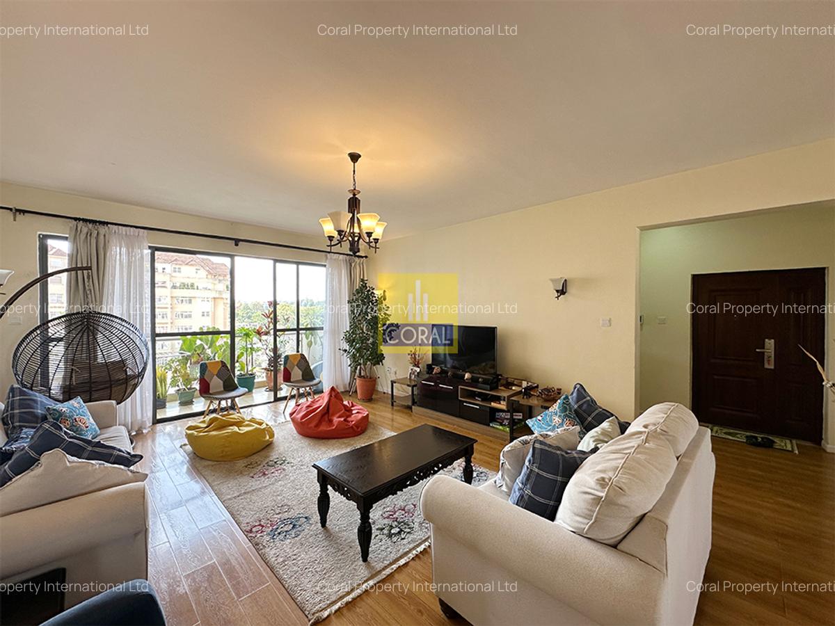 3 Bed Apartment in Brookside - 1