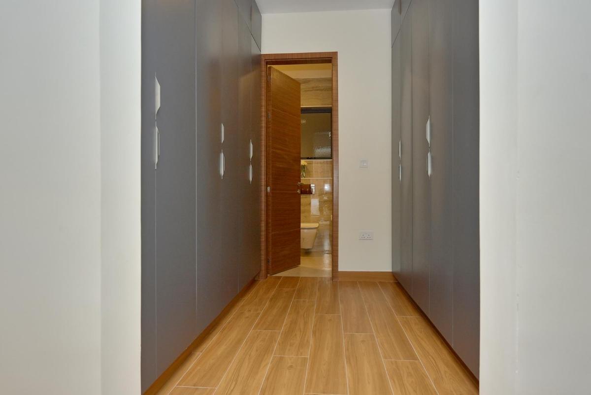 Serviced 3 Bed Apartment with En Suite in Riverside - 17
