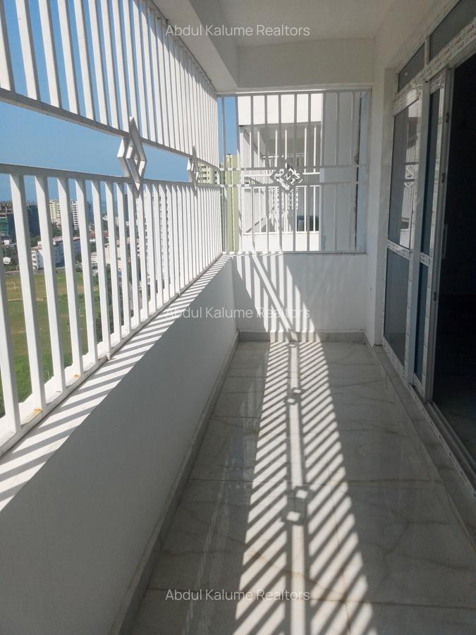 Serviced 3 Bed Apartment with En Suite at Kizingo - 15