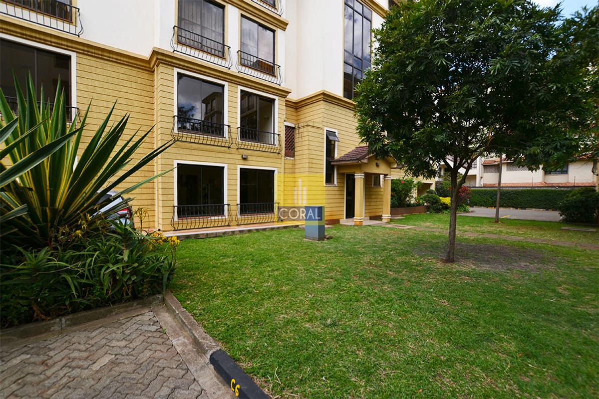 3 Bed Apartment with Lift in Kilimani - 19