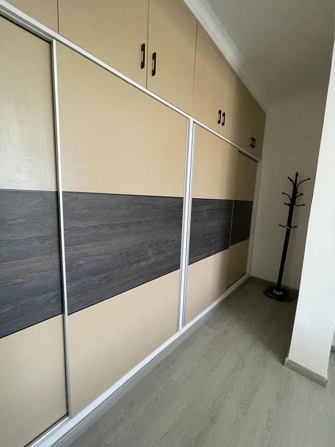 4 Bed Apartment with En Suite in Kilimani - 17