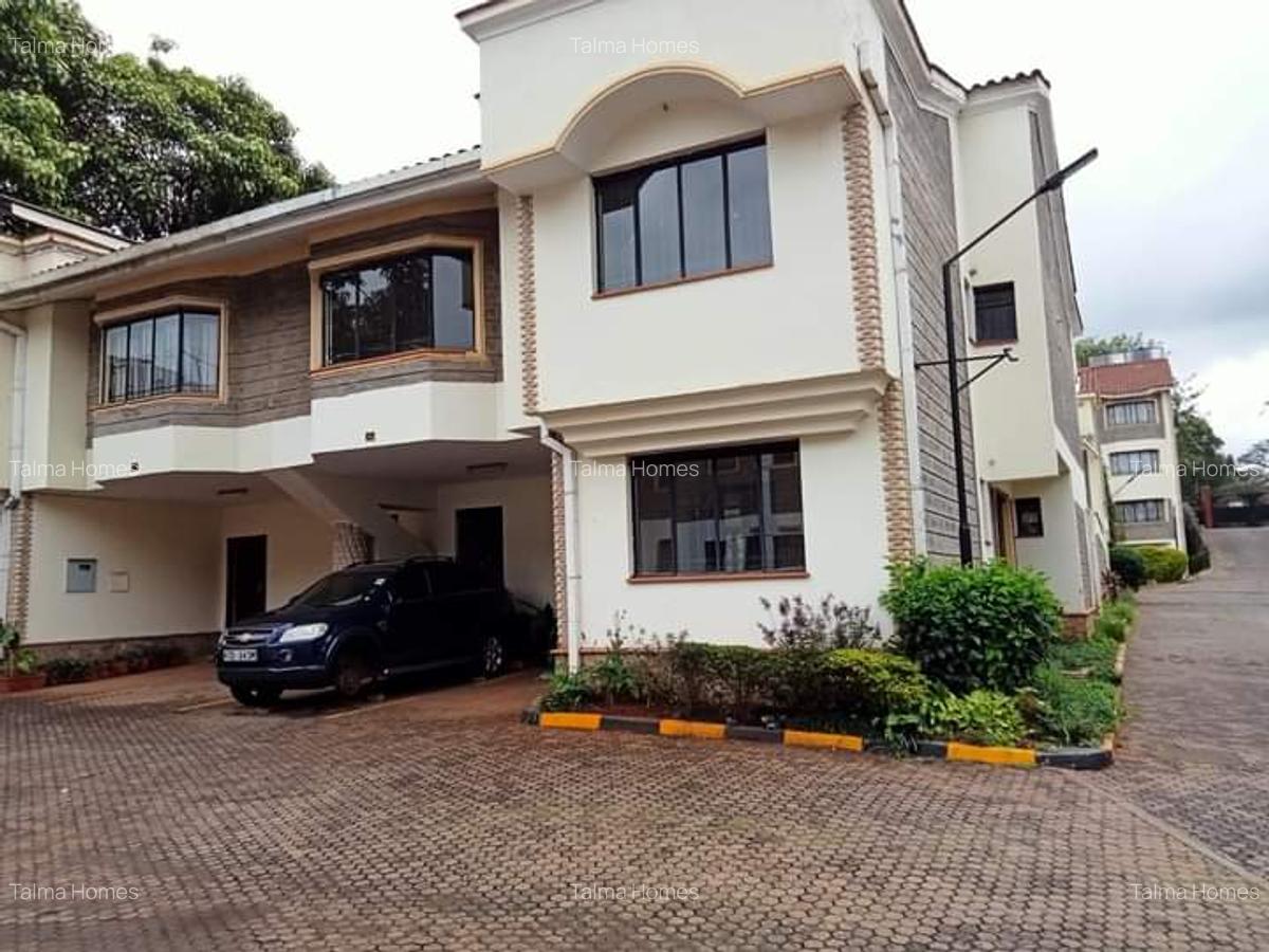 4 Bed Townhouse with En Suite at Westlands - 4