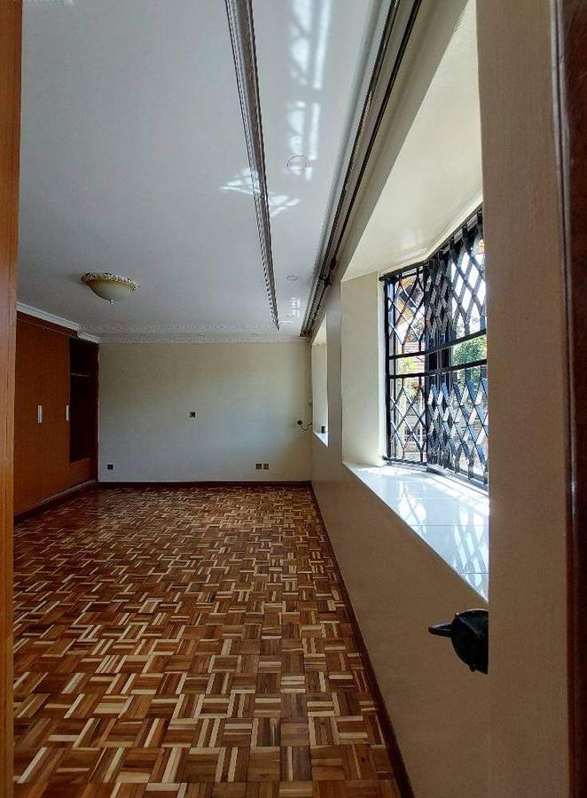 4 Bed Townhouse with Staff Quarters at Lavington - 10