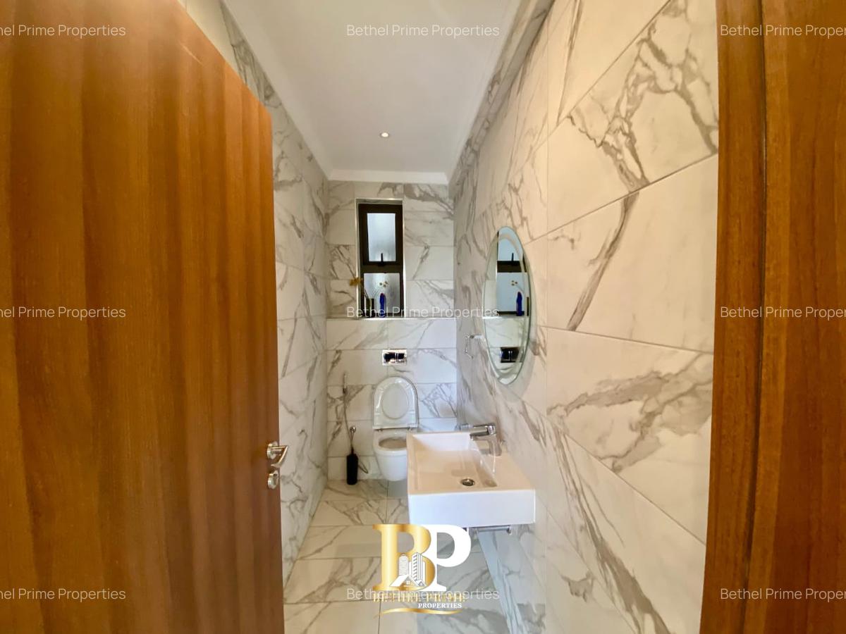 Furnished 2 Bed Apartment with En Suite in Rhapta Road - 15