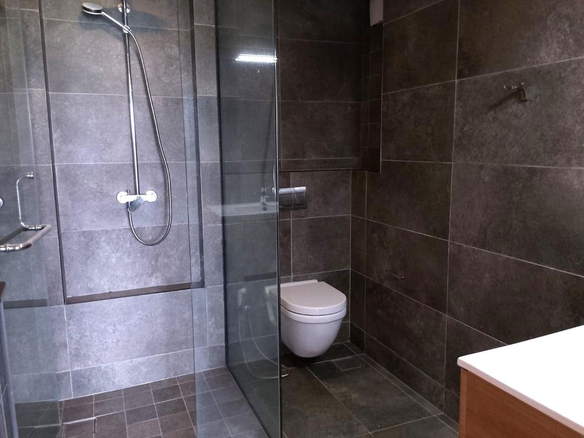 3 Bed Apartment with En Suite in Kilimani - 9