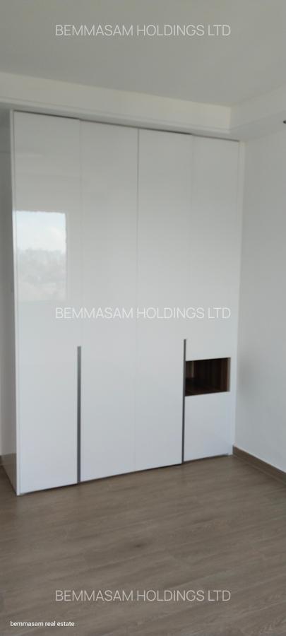 2 Bed Apartment with En Suite at Waiyati Way - 7