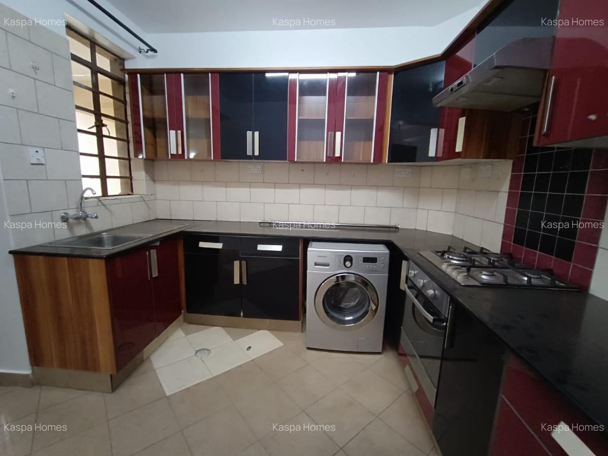 3 Bed Apartment with En Suite in Lavington - 6
