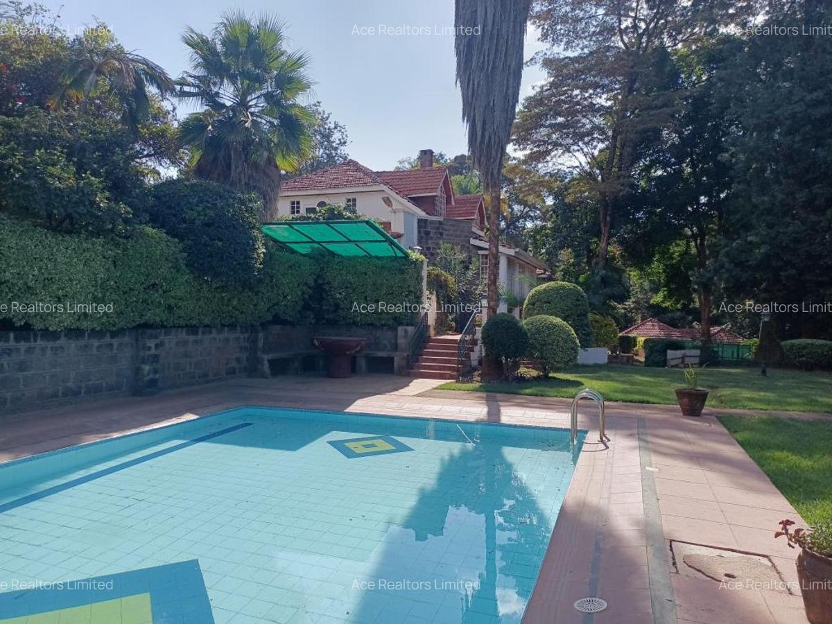 6 Bed House with En Suite at Old Muthaiga Golf Club Nairobi - 9