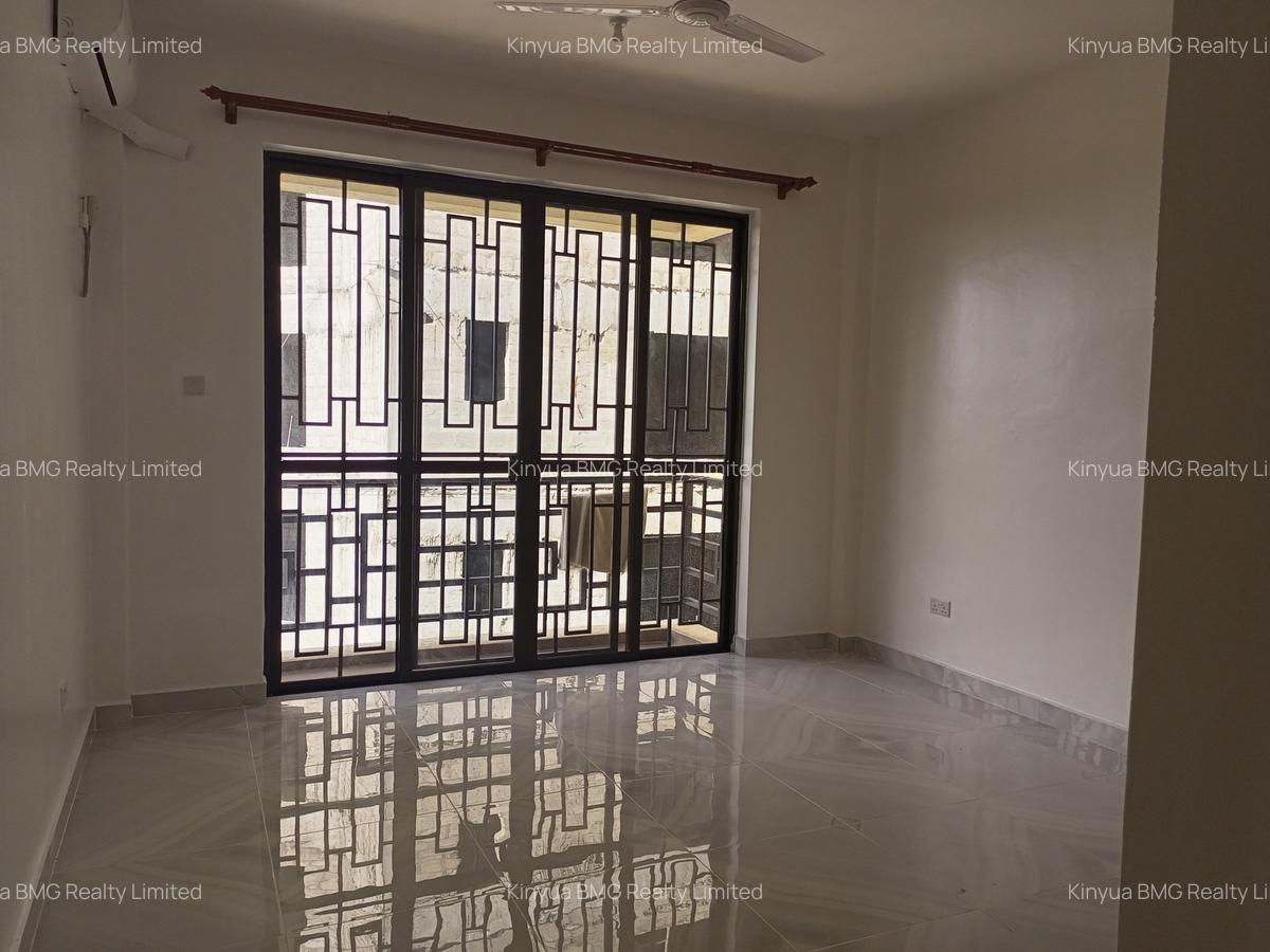 3 Bed Apartment with En Suite at Off Moyne Dr Drive - 4