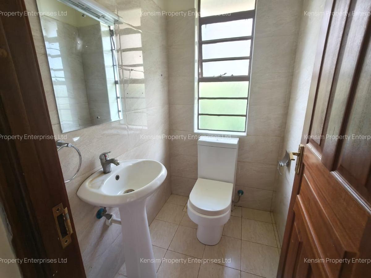 4 Bed Townhouse with En Suite in Kiambu Road - 11