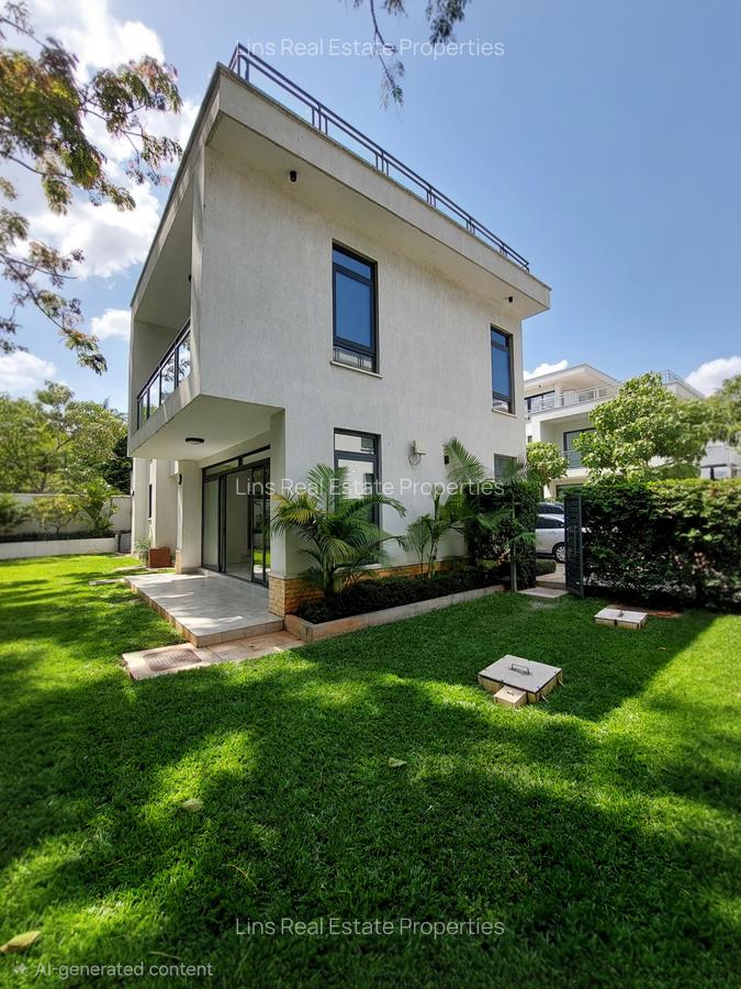 5 Bed Townhouse with En Suite in Lavington - 2