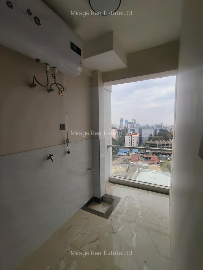 2 Bed Apartment with Gym in Kilimani - 3