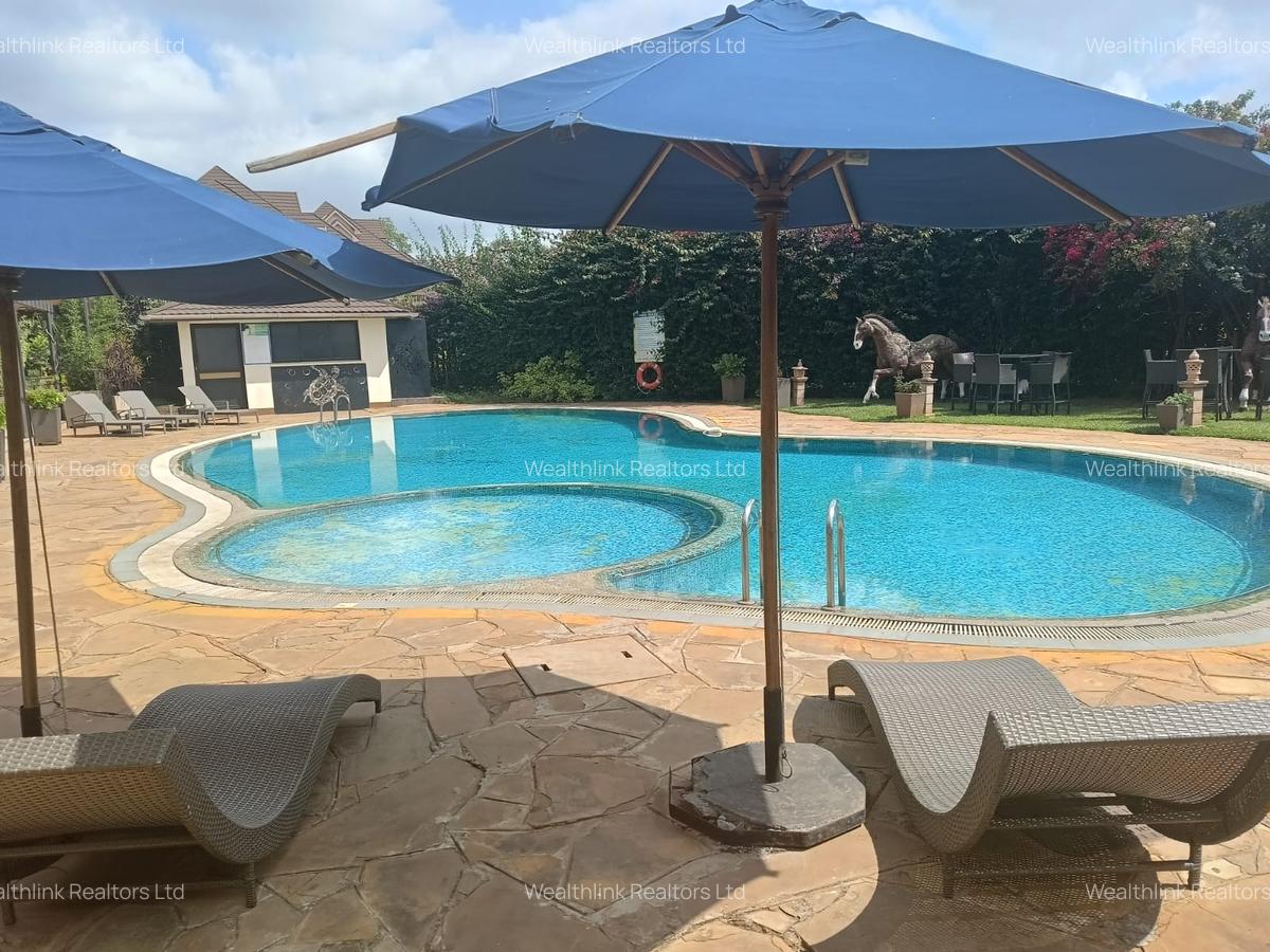 4 Bed Townhouse with En Suite at Runda - 1