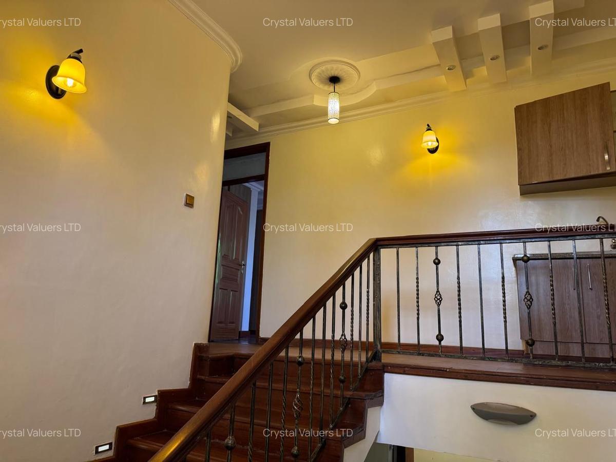 4 Bed Townhouse with En Suite in Runda - 6