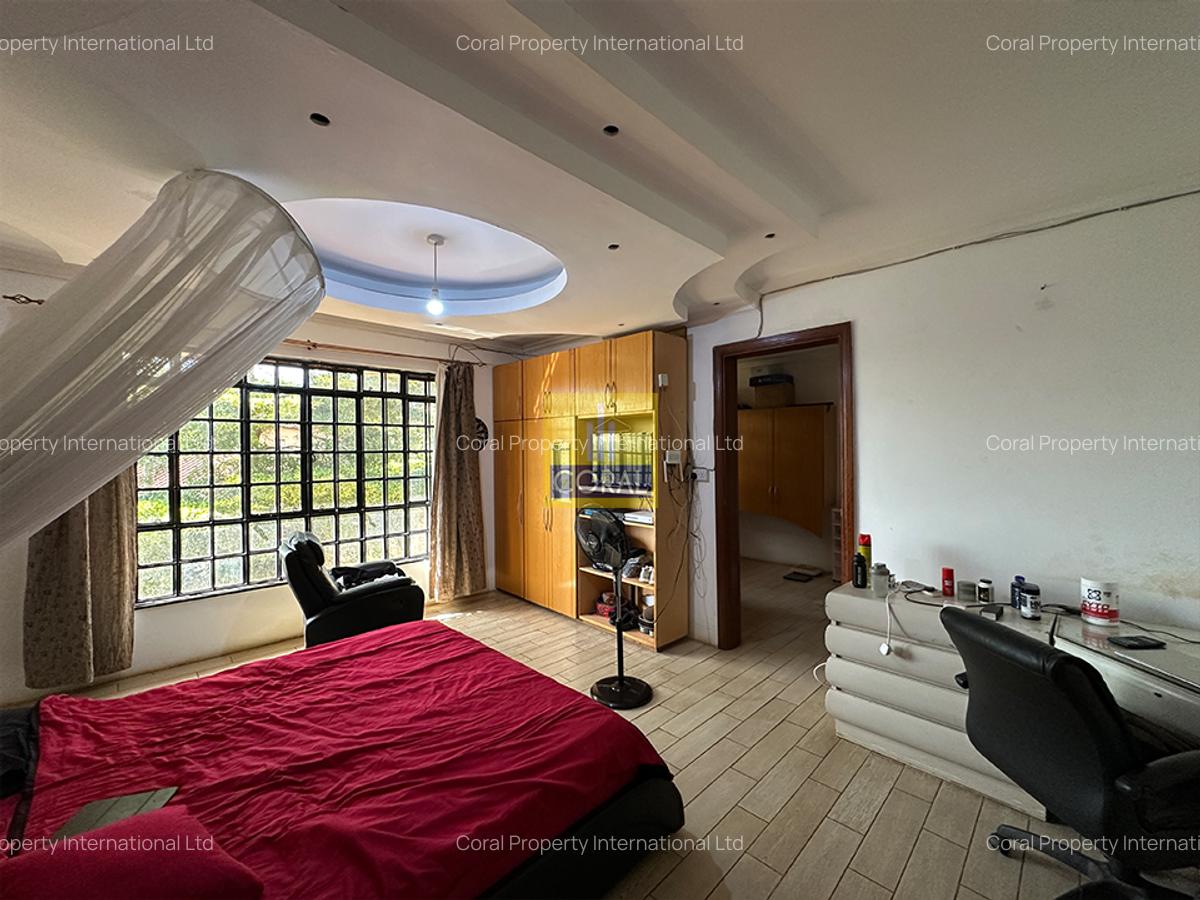 7 Bed House in Runda - 16