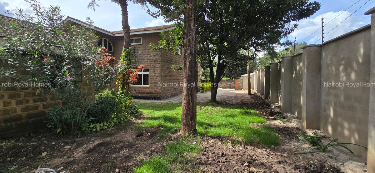 5 Bed Townhouse with En Suite at Lavington Green - 13