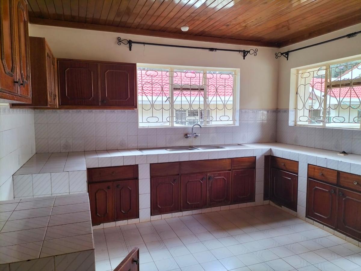 4 Bed House with En Suite at Karen - 6