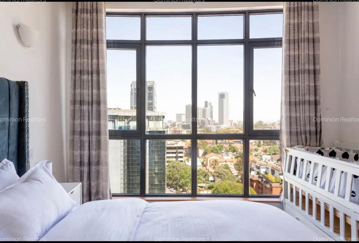 Serviced 2 Bed Apartment with En Suite at Lantana Road - 10