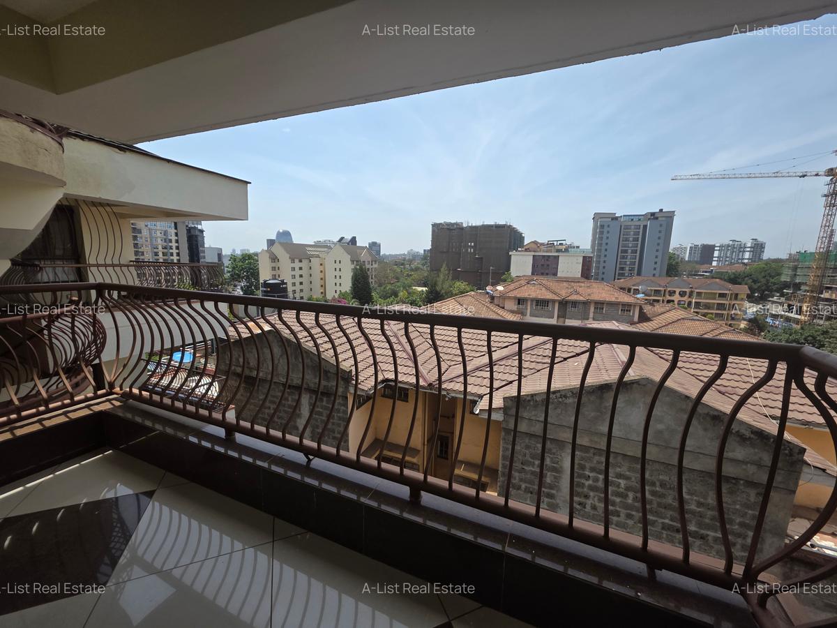 3 Bed Apartment with Lift at Brookside Drive - 10