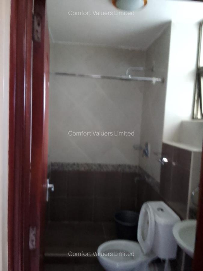 Serviced 1 Bed Apartment with En Suite at Lavington - 15