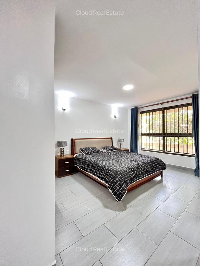 3 Bed Apartment with En Suite in Lavington - 12