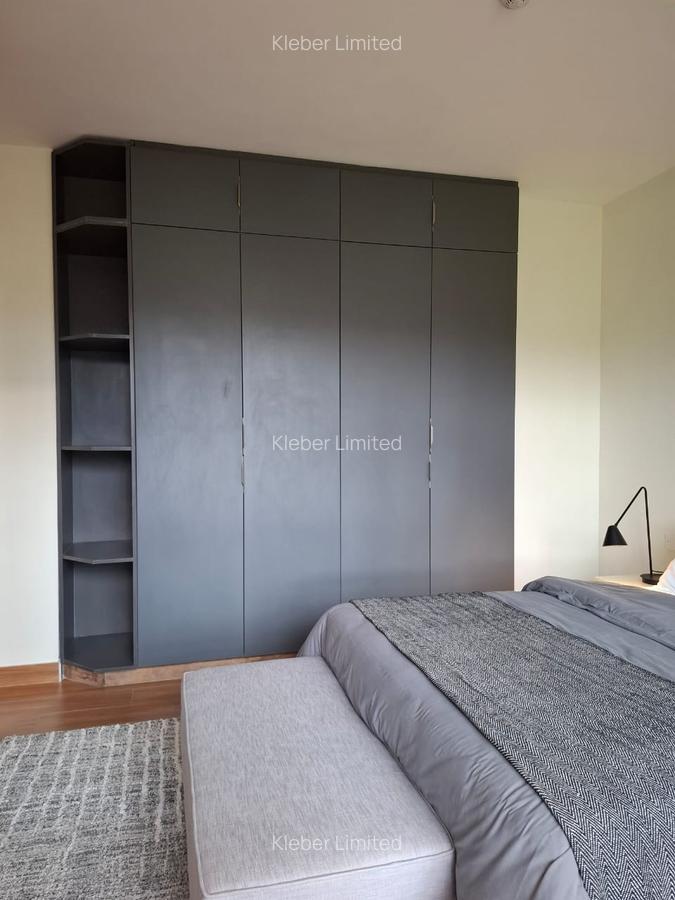 1 Bed Apartment with En Suite in Riverside - 5