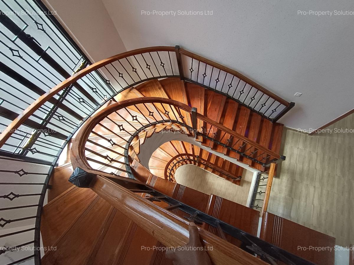 6 Bed House with En Suite at Bustani - 7