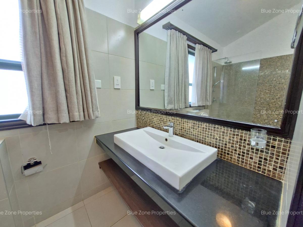 3 Bed Townhouse with En Suite at Off Grevillea Grove - 16