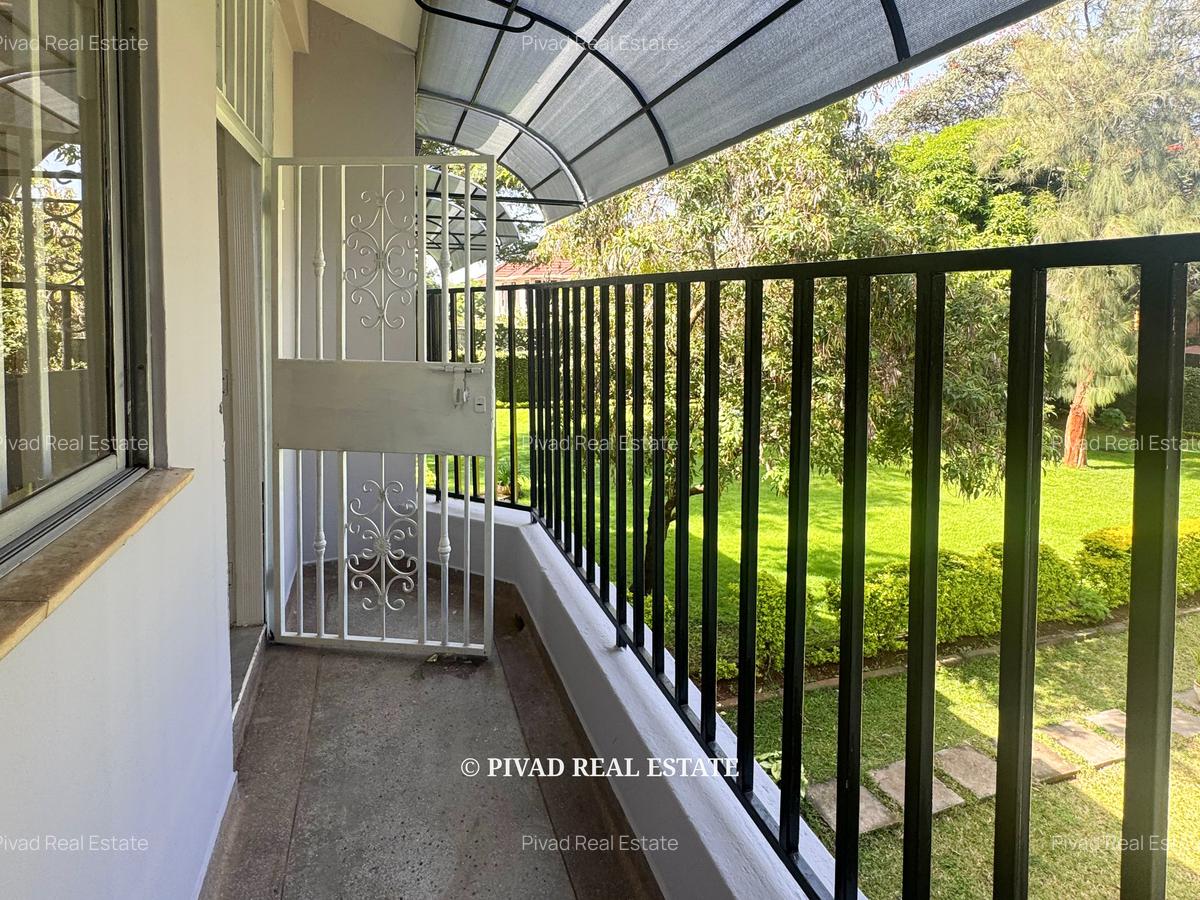 5 Bed House with Garden in Nyari - 8