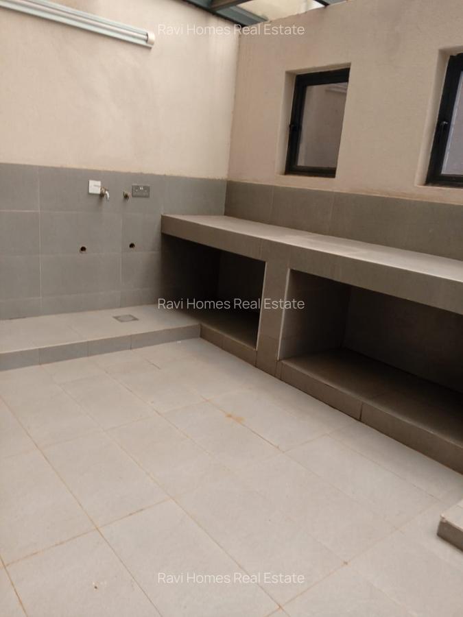 5 Bed Villa with En Suite in Lower Kabete - 3