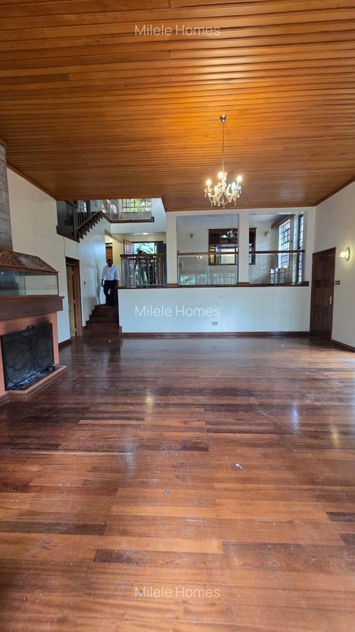 4 Bed Townhouse with En Suite at Migori Road - 11