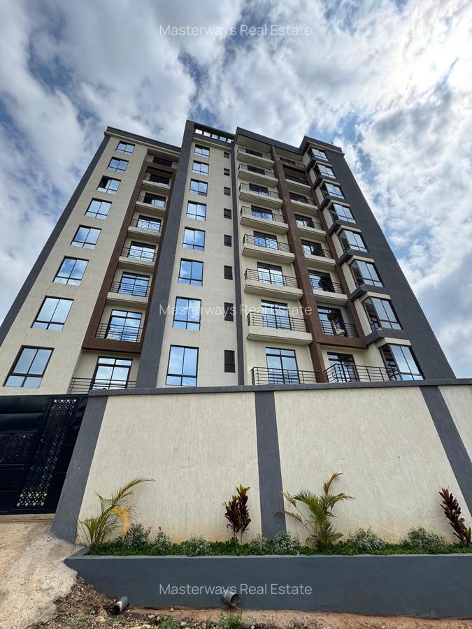 Serviced 2 Bed Apartment with En Suite at Hilltop - 13