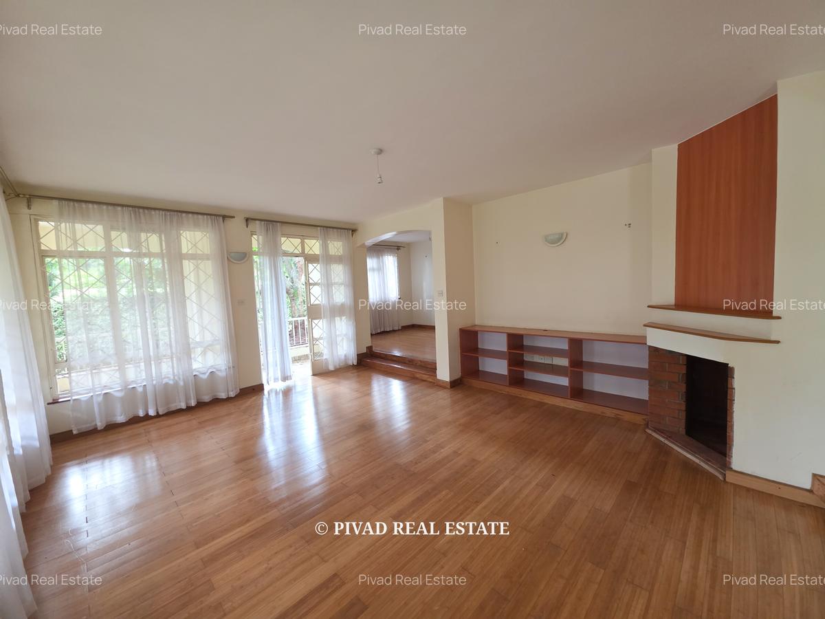 4 Bed House with Garden in Runda - 6