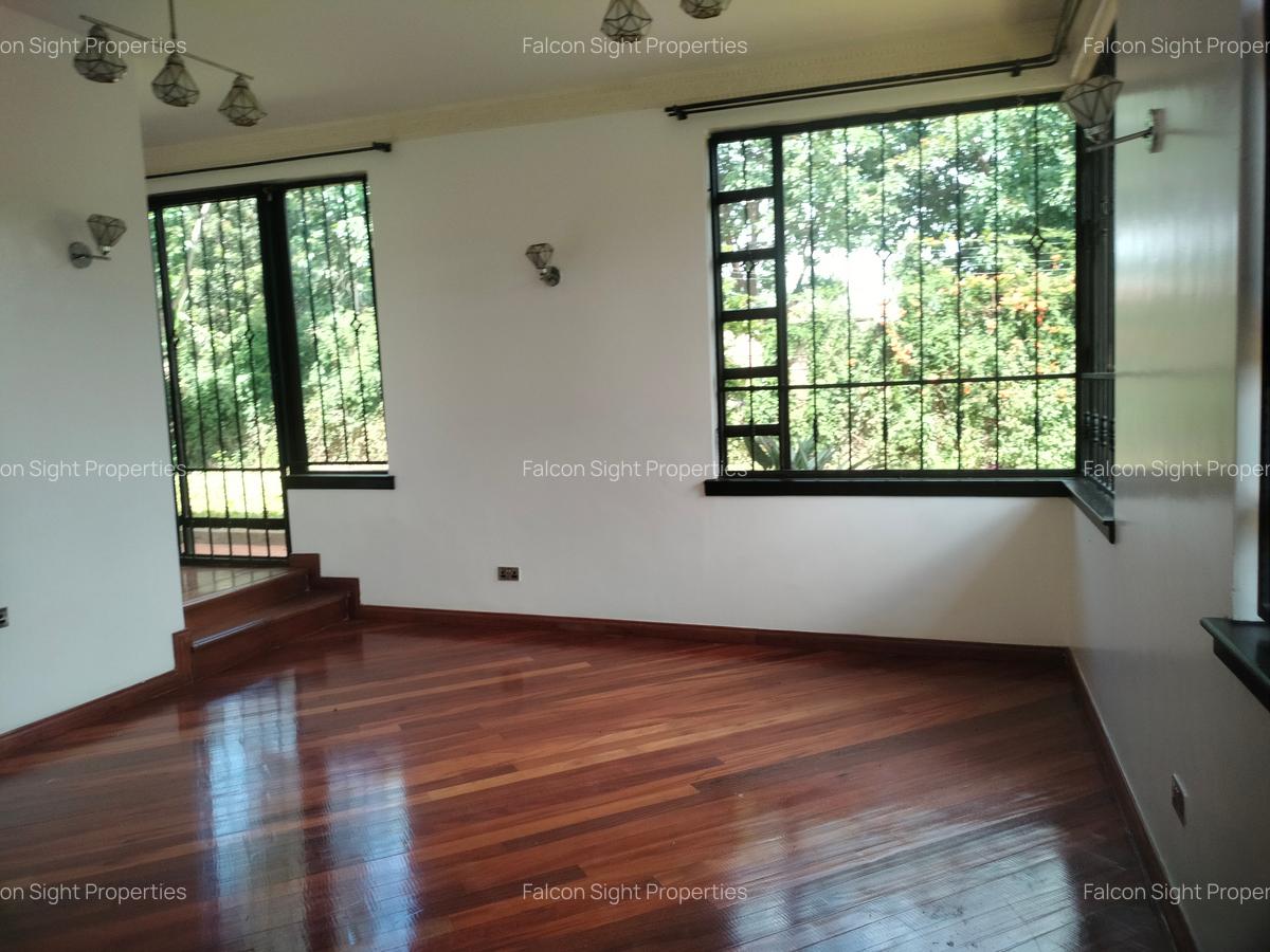 Commercial Property with Backup Generator at Few Minutes Drive To Gigiri - 19