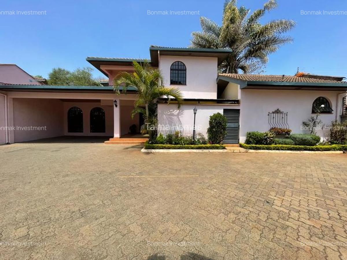 4 Bed Townhouse with En Suite at Convent Drive - 2