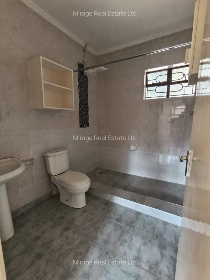 4 Bed Villa with Staff Quarters in Westlands Area - 14