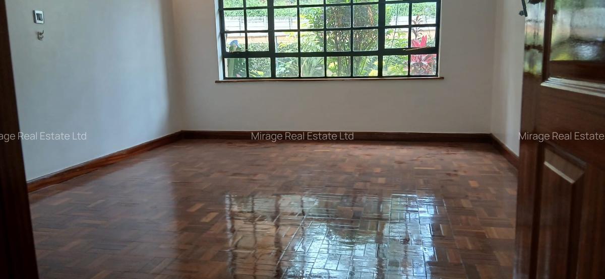 3 Bed Apartment with Swimming Pool in Upper Hill - 15