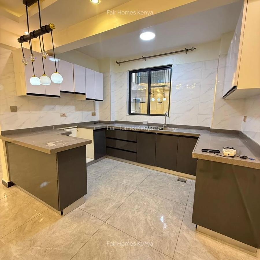 3 Bed Apartment with En Suite at Othaya Road - 12