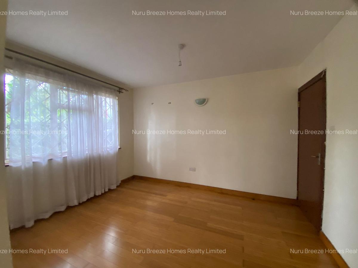 4 Bed Townhouse with En Suite in Runda - 10