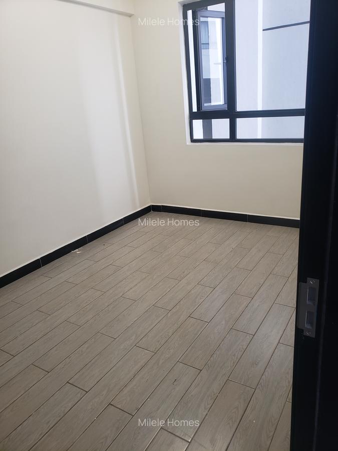 Serviced 2 Bed Apartment with En Suite at Mararo Road - 11