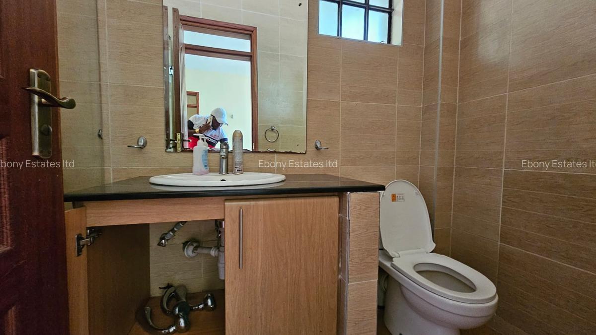 4 Bed Townhouse with En Suite in Karen - 10
