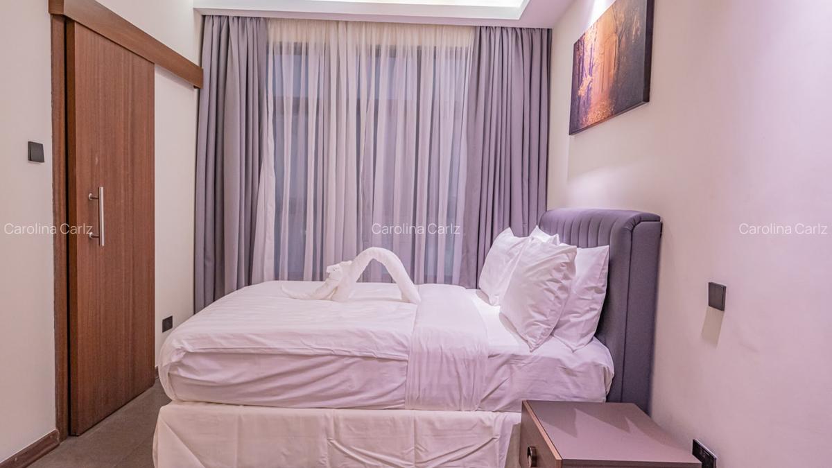 Serviced 2 Bed Apartment with En Suite at Spring Valley - 10